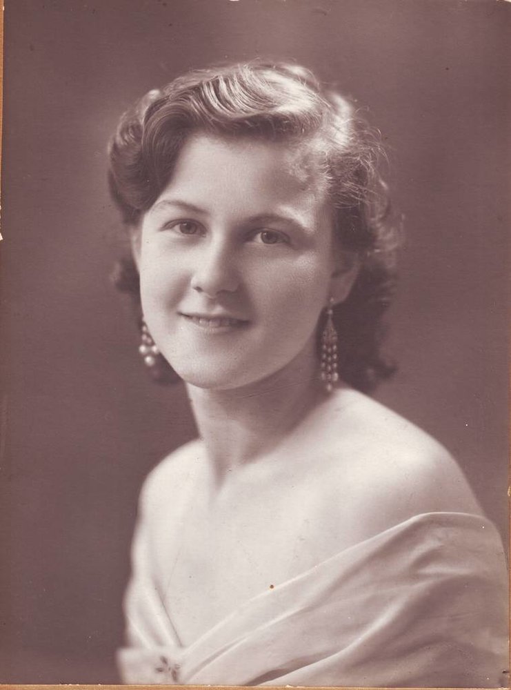 Helen  Mayo 